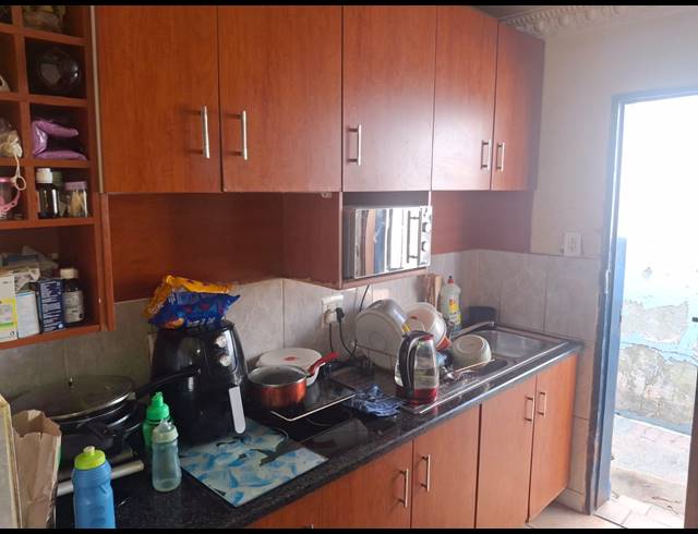 3 BEDROOM FREEHOLD FOR SALE IN BIRCH ACRES
